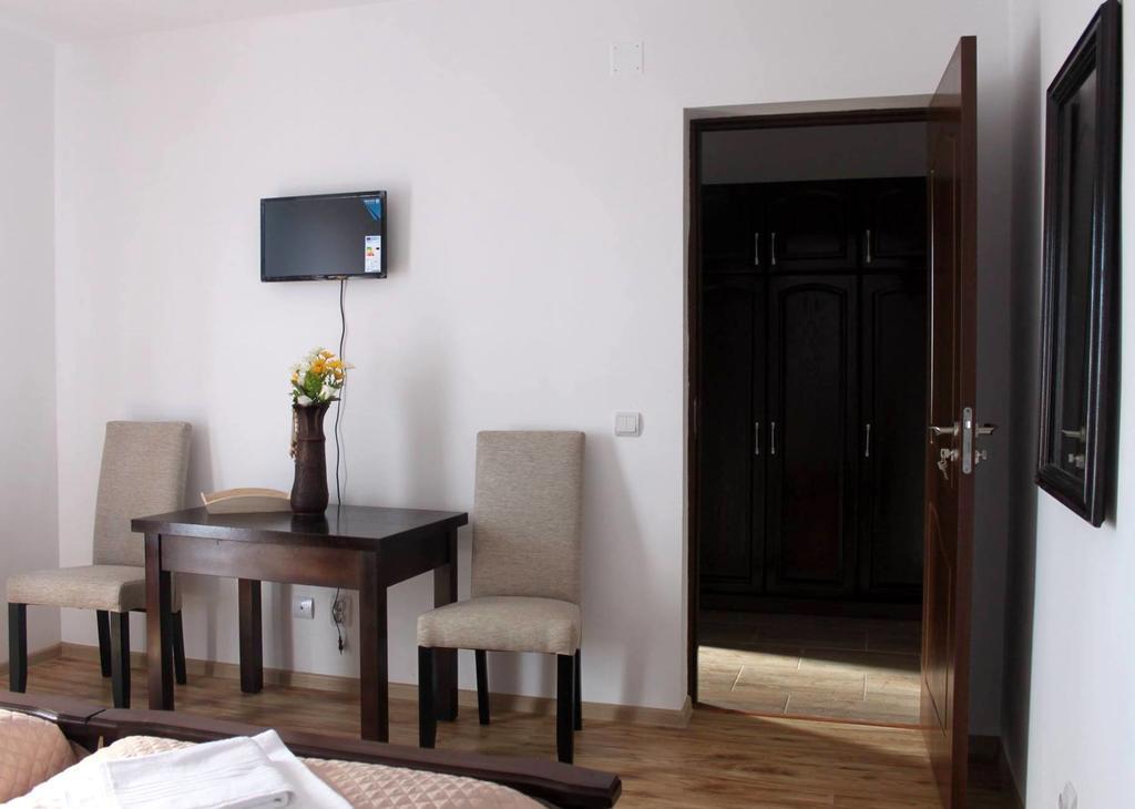 Pensiunea Catalina Moldova Sulita Ngoại thất bức ảnh